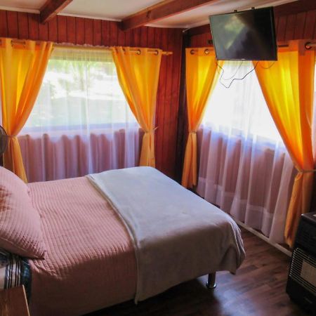 Cabanas Los Castanos ロサンゼルス エクステリア 写真