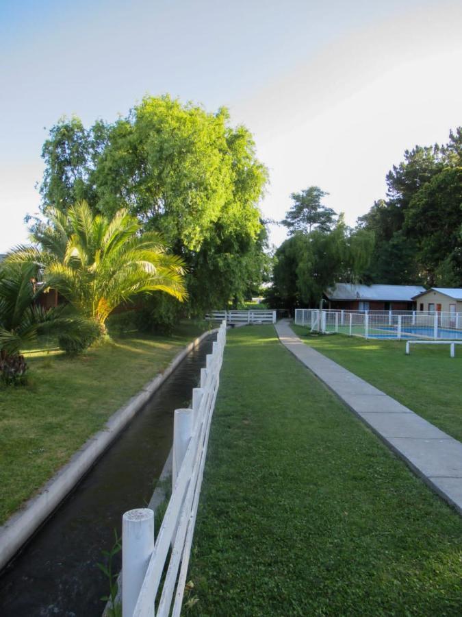 Cabanas Los Castanos ロサンゼルス エクステリア 写真